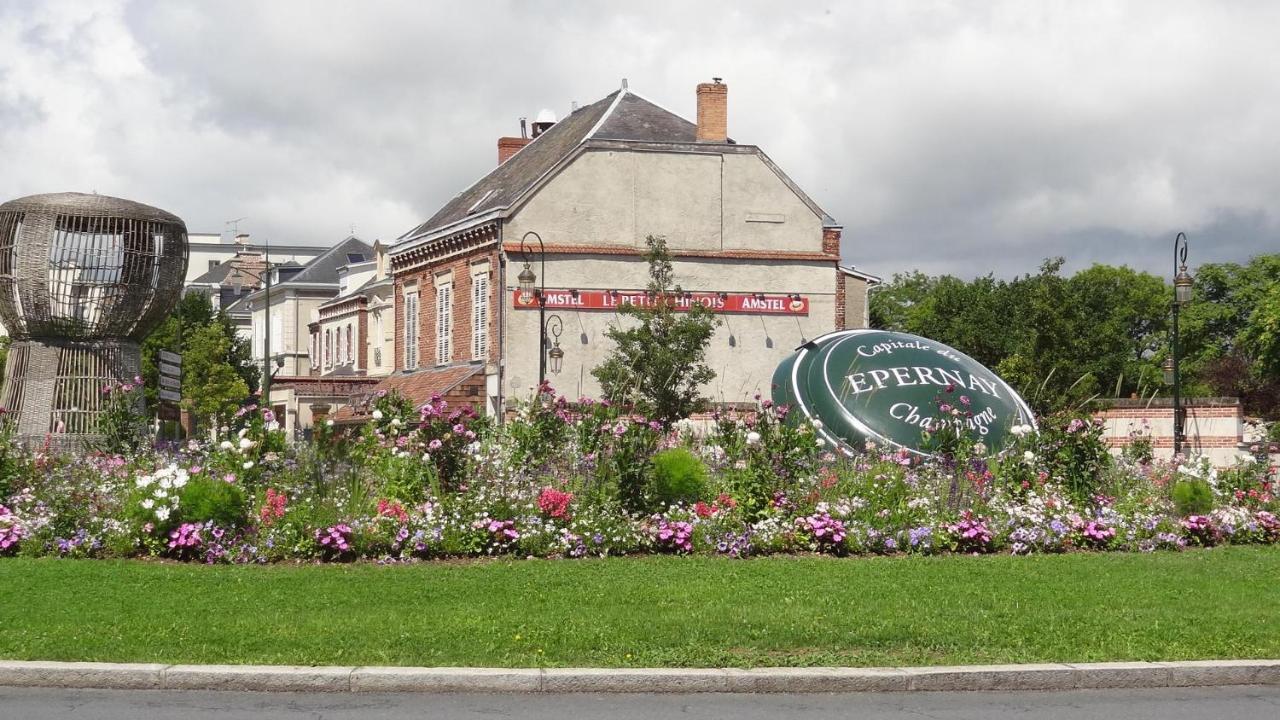 L'Atelier - Gîte&Spa Épernay Exterior foto